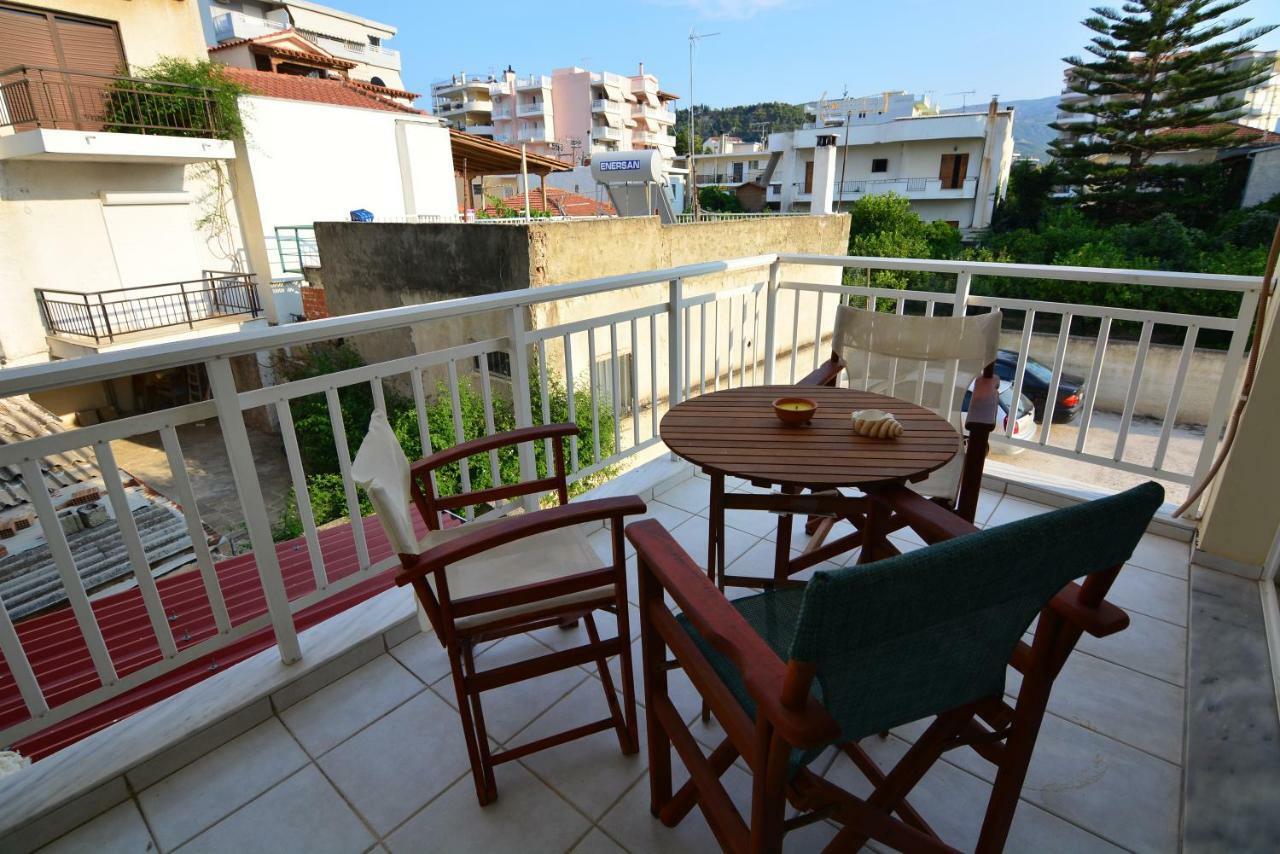 Mara'S Apartments Xylokastro Exterior foto